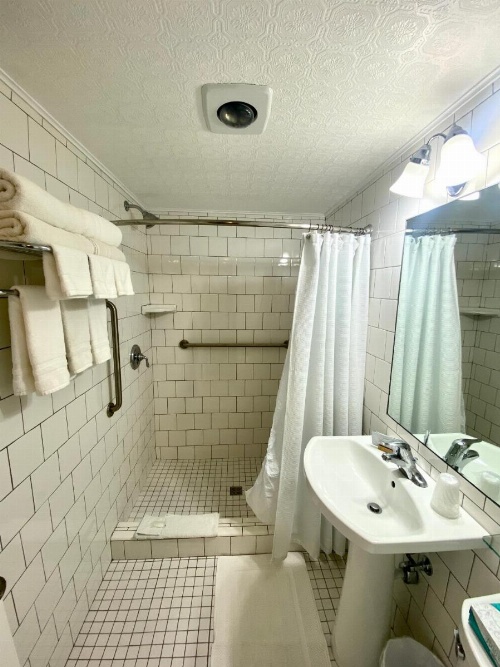 Greybull Motel image 37